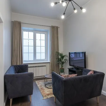 City Garden Apartment